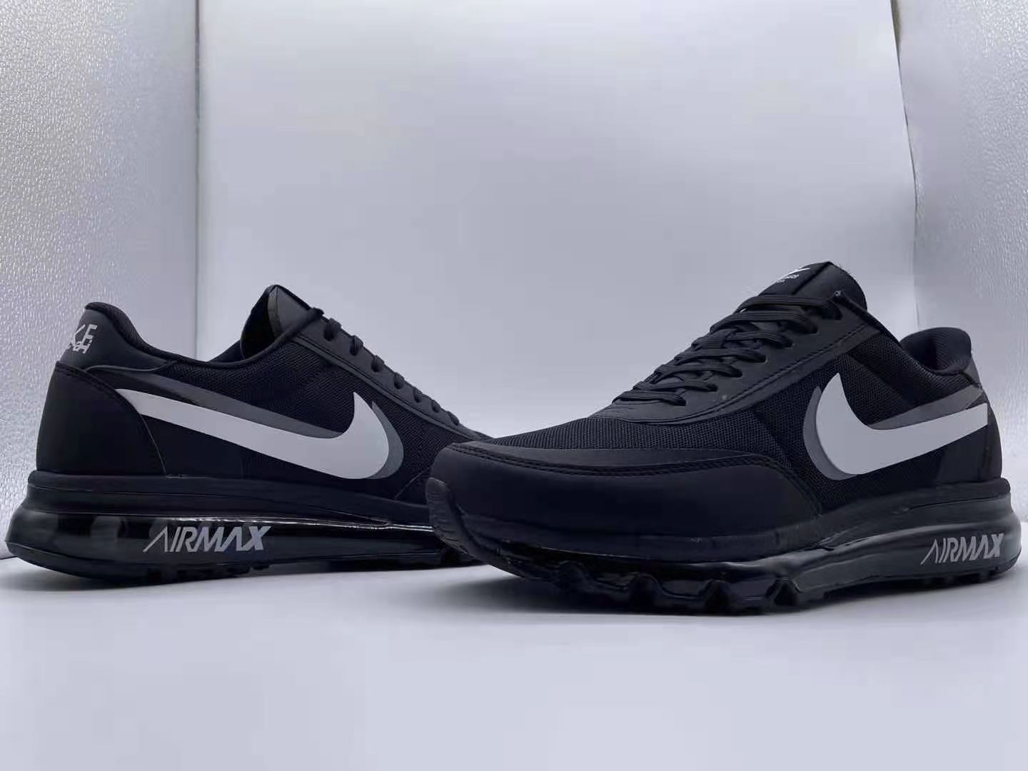 New Nike Air Max 2022 Black Grey White Running Shoes